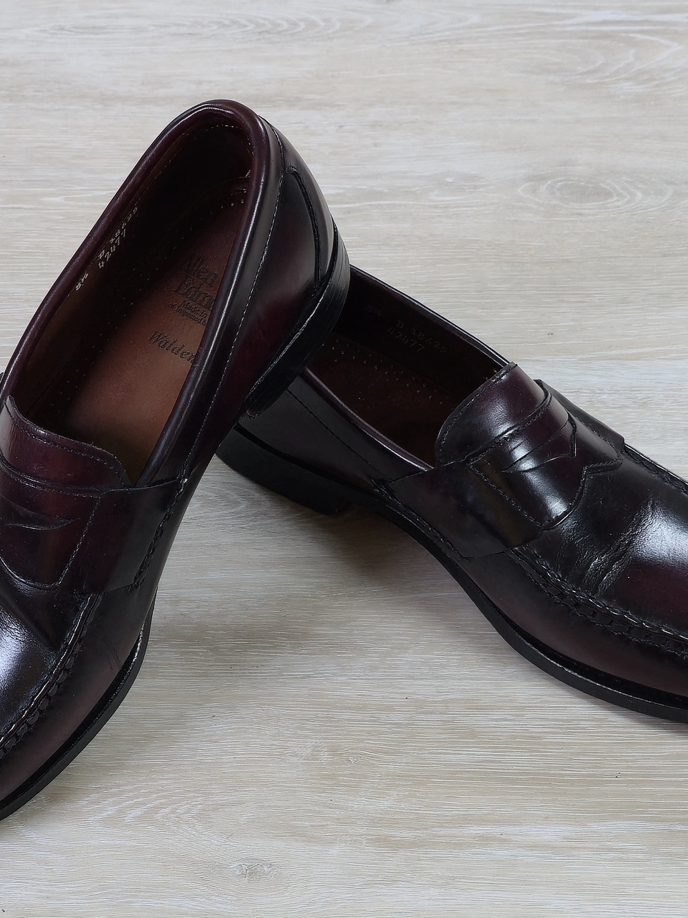 Allen Edmonds Burgundy Leather Penny Loafers